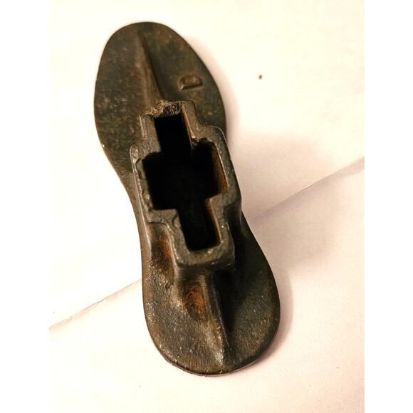 Vintage Cast Iron Cobblers Childs Shoe Form Mold #5 Stamp Primitive (gg273) - Picture 6 of 9